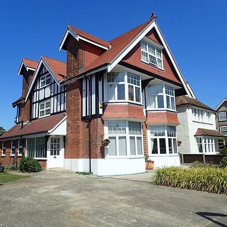 The Old Surgery Bed and Breakfast Clacton-on-Sea Εξωτερικό φωτογραφία